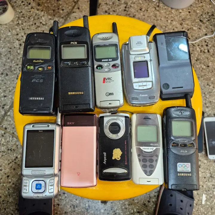 [BUNJANG] Vintage Cell Phone Bundle / 수집용일괄15만원