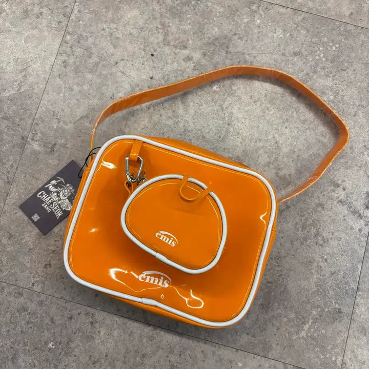 [BUNJANG] Emis Orange Shoulder Bag / 이미스 주황 숄더백 