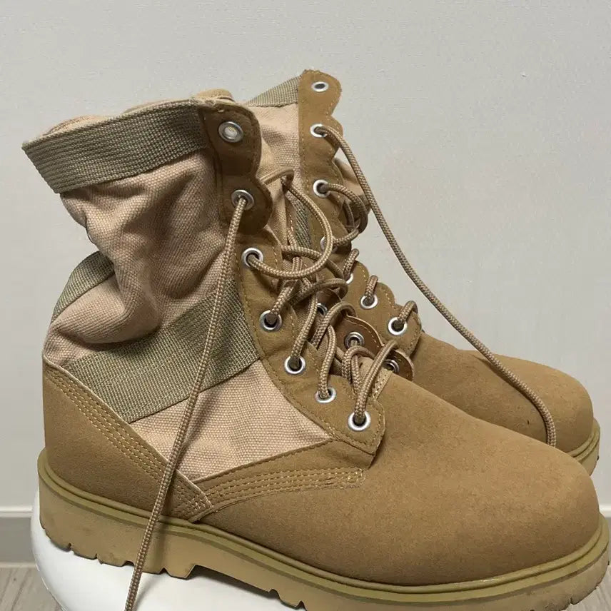 [BUNJANG] Beige Suede Desert Boots / 베이지색 워커 부츠 사막화