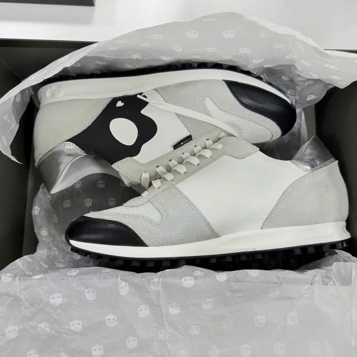 [BUNJANG] Hydrogen White Black Sneakers / (새 상품)하이드로겐(HYDROGEN) 스니커즈 / 화이트 블랙  /정품