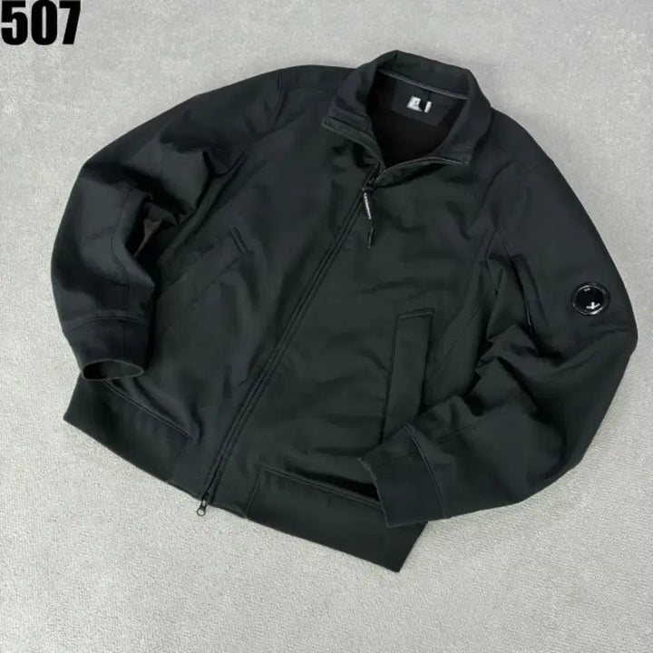 [BUNJANG] C.P. Company Black Bomber Jacket Size 100 / C.P. 컴퍼니 블랙 봄버 자켓 100