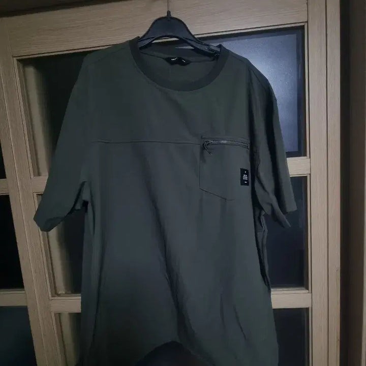 [BUNJANG] Nepa Short Sleeve T-Shirt Size 105 / 네파 반팔 티셔츠 105