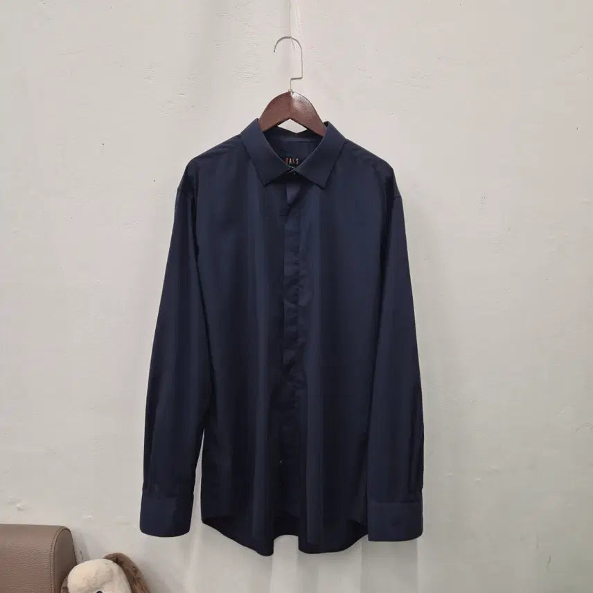 [BUNJANG] Daks Hidden Button Shirt Navy / 닥스 네이비 히든 버튼 셔츠 105