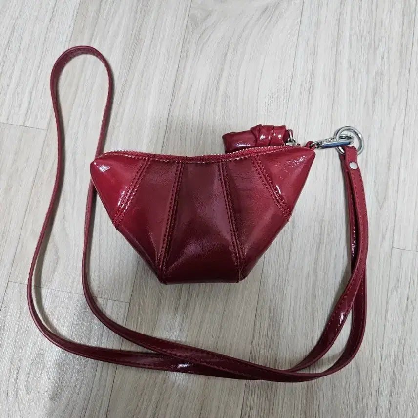 [BUNJANG] Croissant Mini Bag / (여름한정세일)크루아상 미니백 팝니다