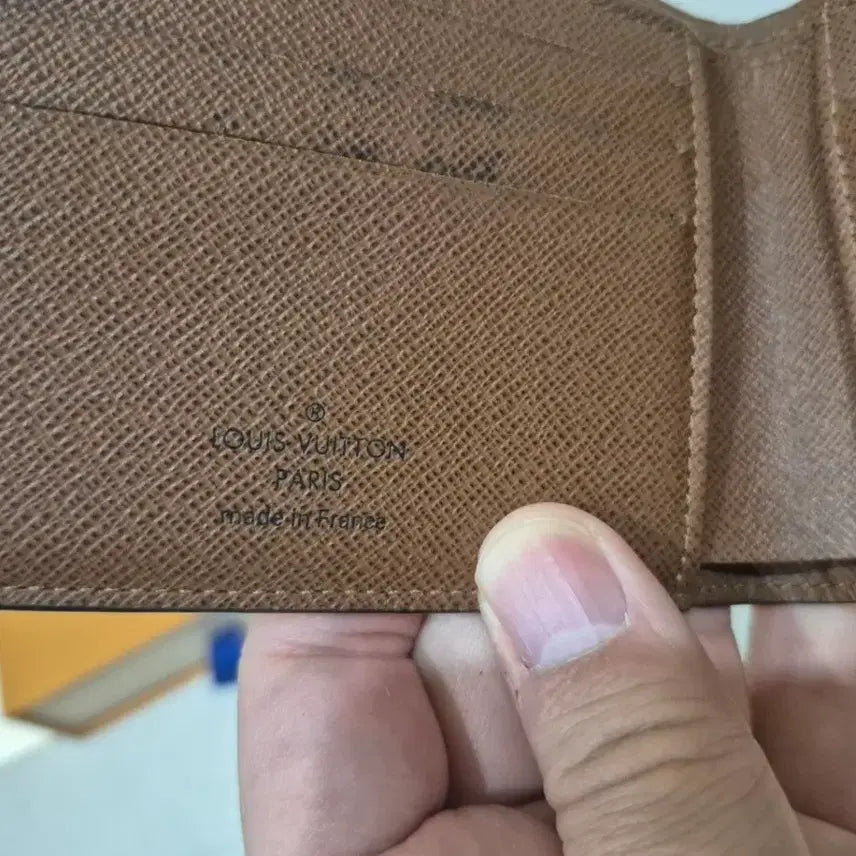 [BUNJANG] Louis Vuitton Genuine Eclipse Monogram Bifold Wallet / 루이비통 정품 이클립스 모노그램 반지갑 판매합니다