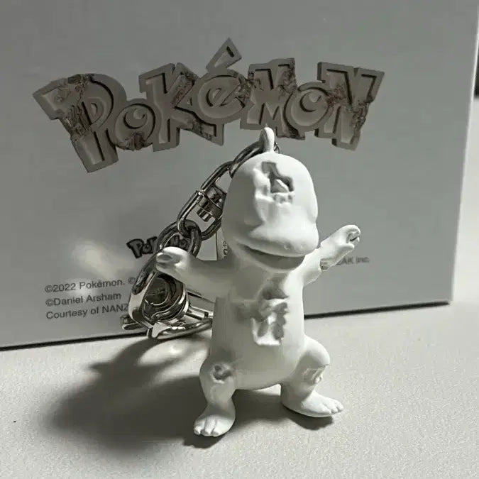 [BUNJANG] Daniel Arsham x Pokémon Charizard Charm / 다니엘 아샴 포켓몬 콜라보 키링 파이리 팝니다