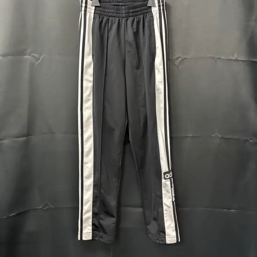 [BUNJANG] Adidas Side Button Training Pants / <만원빈티지> 최저가 보장!! 아디다스 사이드버튼 트레이닝 팬츠 <<