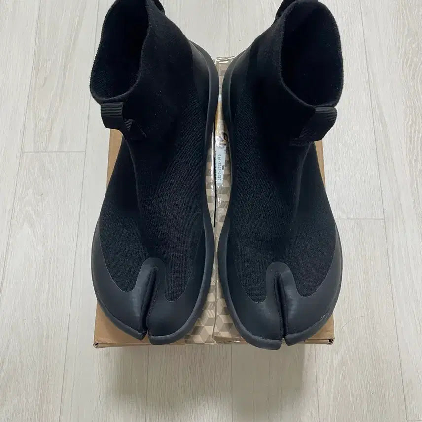 [BUNJANG] Maison Margiela Tabi High-Top Black Size 43 / 타비 하이탑 블랙 43size