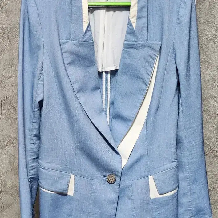 [BUNJANG] OBZEE Kang Jiyoung Denim Blue Jacket / OBZEE Kangjinyoung 데님 블루 자켓