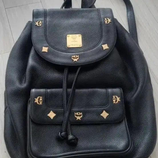 [BUNJANG] MCM Black Leather Backpack / MCM 블랙 가죽 백팩(독일)