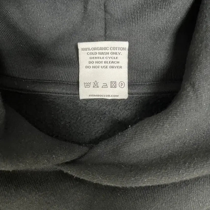 [BUNJANG] Akimbo Club Black Hoodie / 아킴보 클럽 블랙 후드티