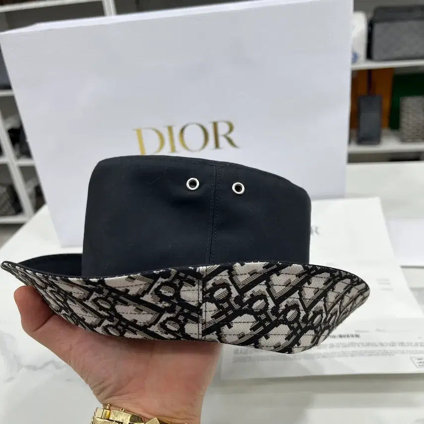 [BUNJANG] Dior Oblique Teddy Bucket Hat / [인보이스포함/새상품급]디올 오블리크 테디 D 버킷햇