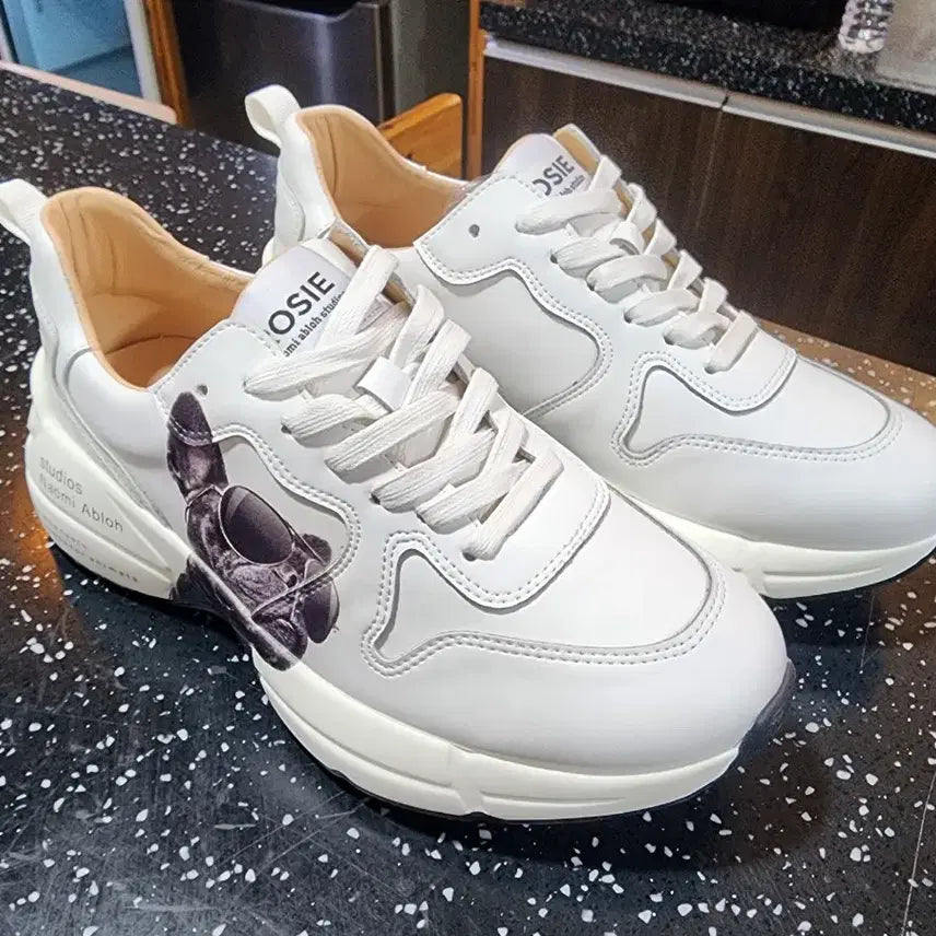 [BUNJANG] Naomi Abloh Rosy 240 / Naomi Abloh 나오미 아블로 로지 240 새거