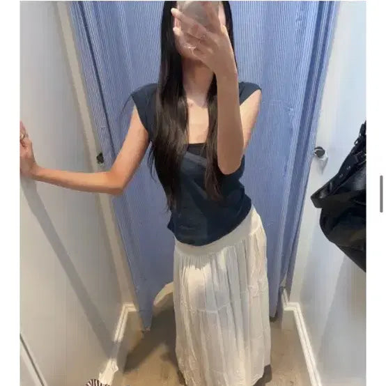 [BUNJANG] Subdued Ruffled Long Skirt Navy / 섭듀드 러플 롱 스커트 네이비