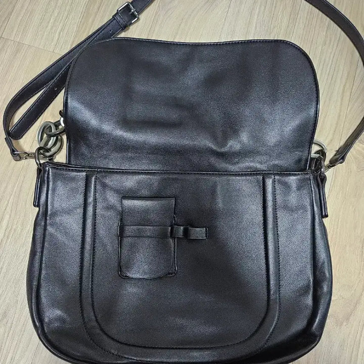 [BUNJANG] Crossbody Bag / (여름한정세일)크로스백 가방 팝니다