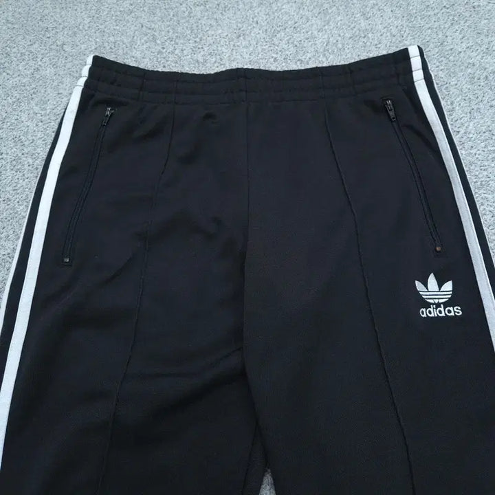 [BUNJANG] Adidas Pants Size 100 / 100 아디다스 바지 | 0507C26