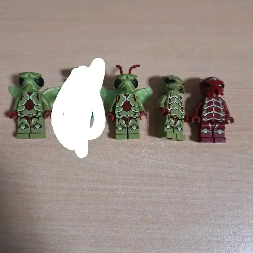 [BUNJANG] LEGO Alien Insect Alien Minifigure Bundle Set / 레고 외계 곤충 외계인 미니피규어 일괄