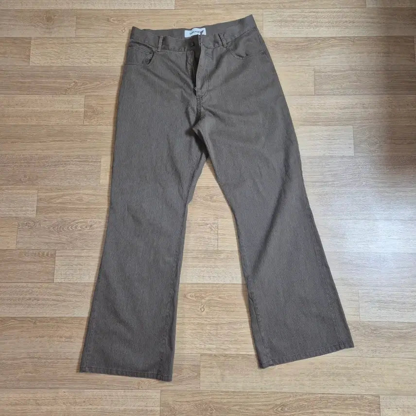 [BUNJANG] Tonywack Bootcut Pants / 토니웩 부츠컷 바지