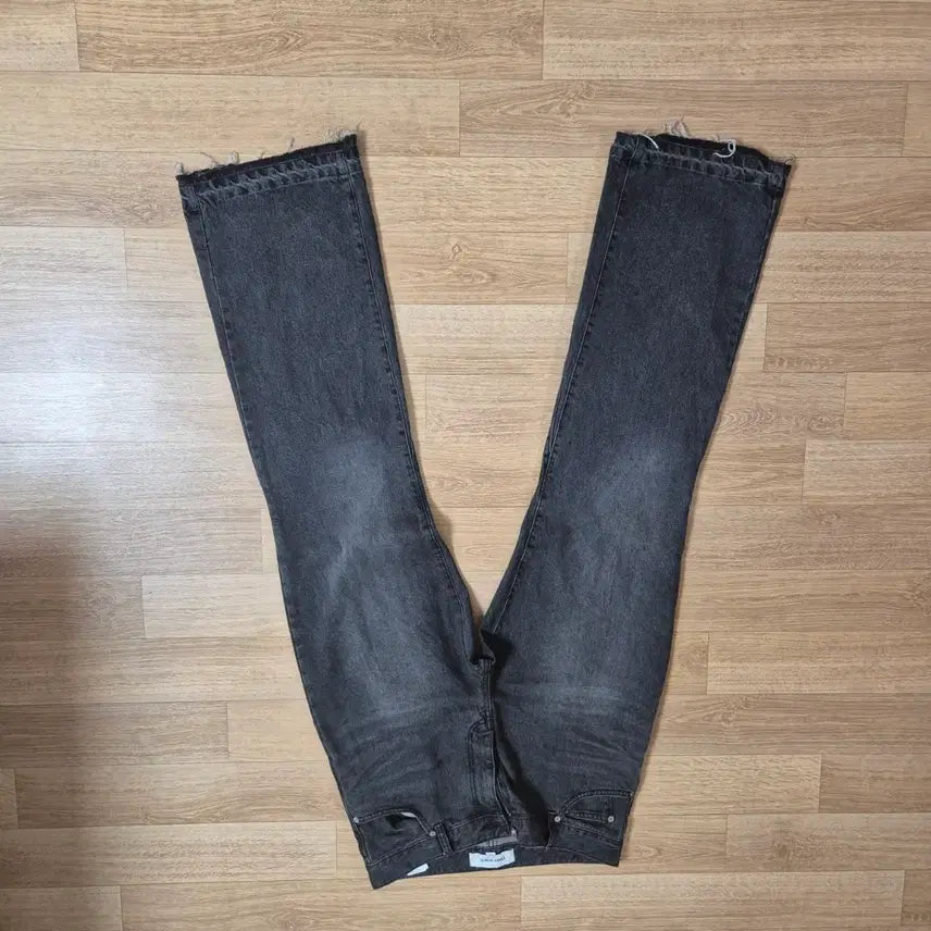 [BUNJANG] Tonywack Bootcut Denim / 토니웩 부츠컷 데님