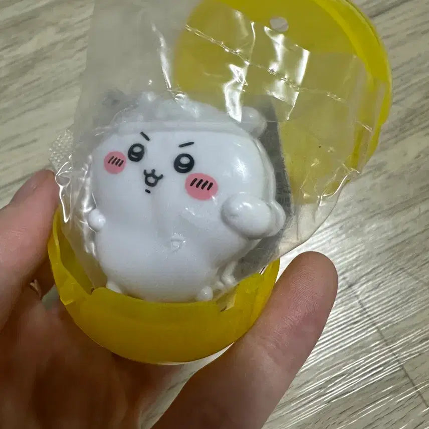 [BUNJANG] Chiikawa Claw Machine Gacha Figures / 치이카와 집게 가챠