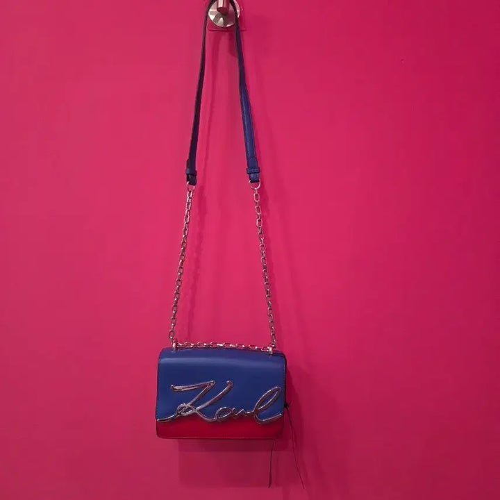 [BUNJANG] Karl Lagerfeld Crossbody Bag / 칼 라거펠트 (Karl Lagerfeld) 크로스백 p383