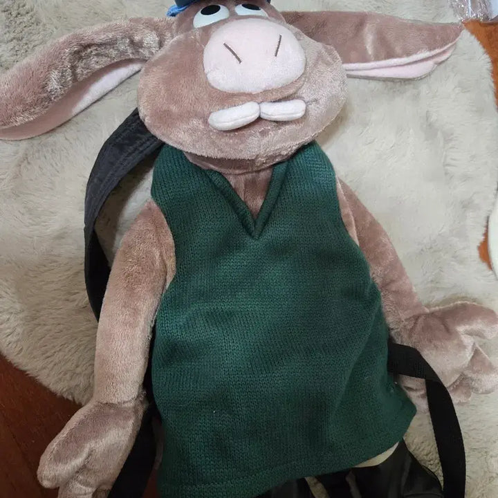 [BUNJANG] Wallace &amp; Gromit Gromit Plush Backpack (New with Tag) / 급처)고전 월레스와 그로밋 그로밋 허치 인형 백팩 택있음 미사용 상태좋음