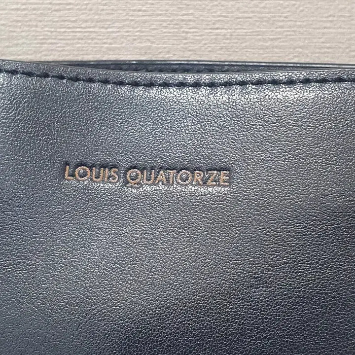 [BUNJANG] Louis Quatorze Leather Clutch Bag / 루이까또즈클러치백