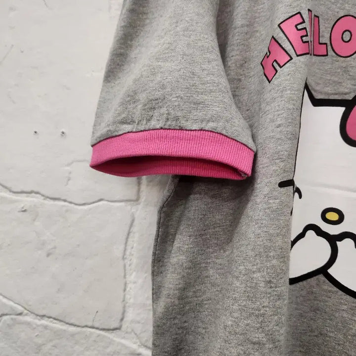 [BUNJANG] Hello Kitty Puff Sleeve Summer T-Shirt / 귀여운소매퍼프키티여름반팔티 (새상품)