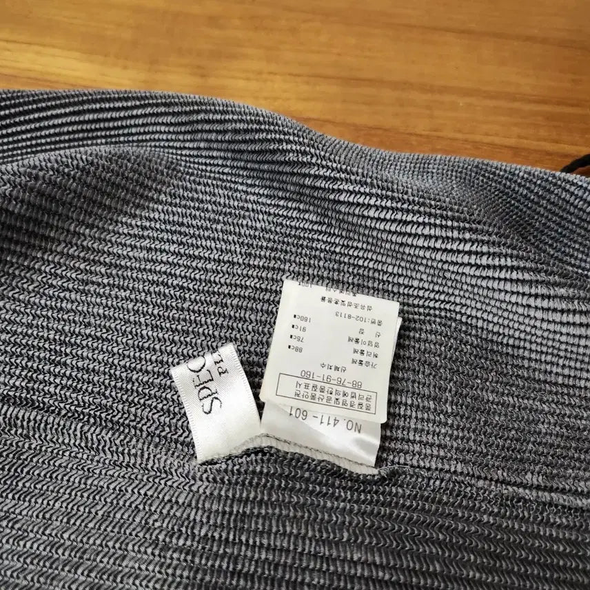[SOLD OUT] 스피치오 그레이 후드 롱베스트