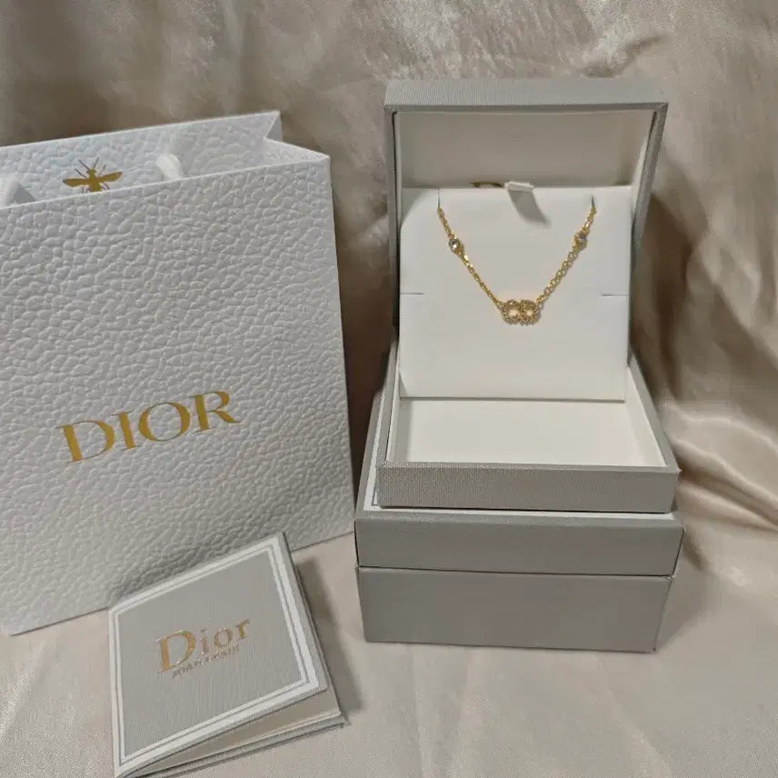 [BUNJANG] Dior CD Logo Necklace / 디올 CD  목걸이