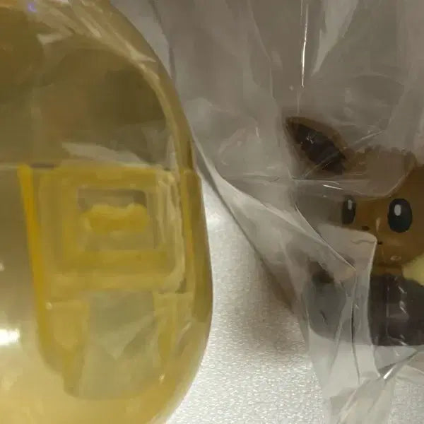 [BUNJANG] Pokemon Eevee Gacha Capsule Unsealed / 포켓몬스터 이브이 가챠 캡슐 미개봉