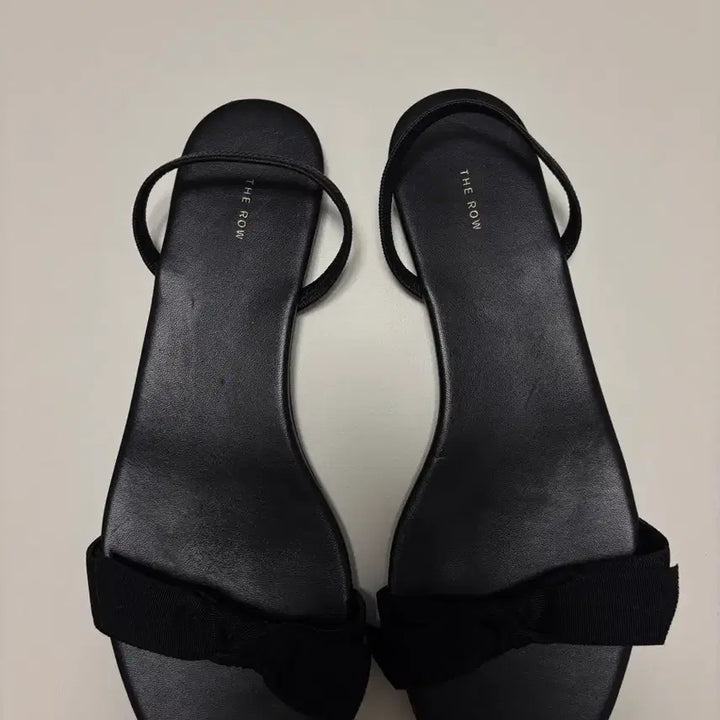[BUNJANG] The Row Bow Sandals / the row 더로우 bow 리본샌들 38.5