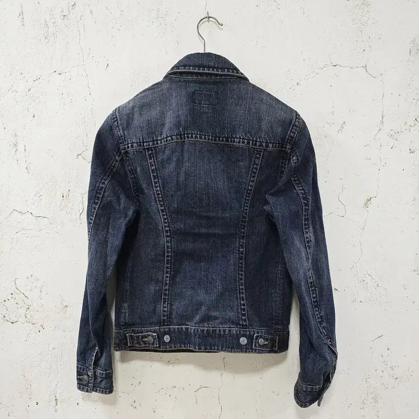 [BUNJANG] Calvin Klein Jeans Denim Jacket Size S / 캘빈클라인 진 데님 자켓 S