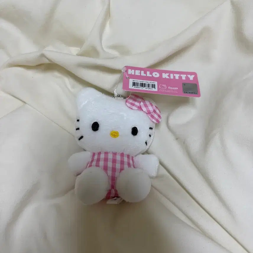 [BUNJANG] Hello Kitty Pink Check Doll Charm Bag Charm / 헬로키티 가방걸이 핑크 체크 인형 키링