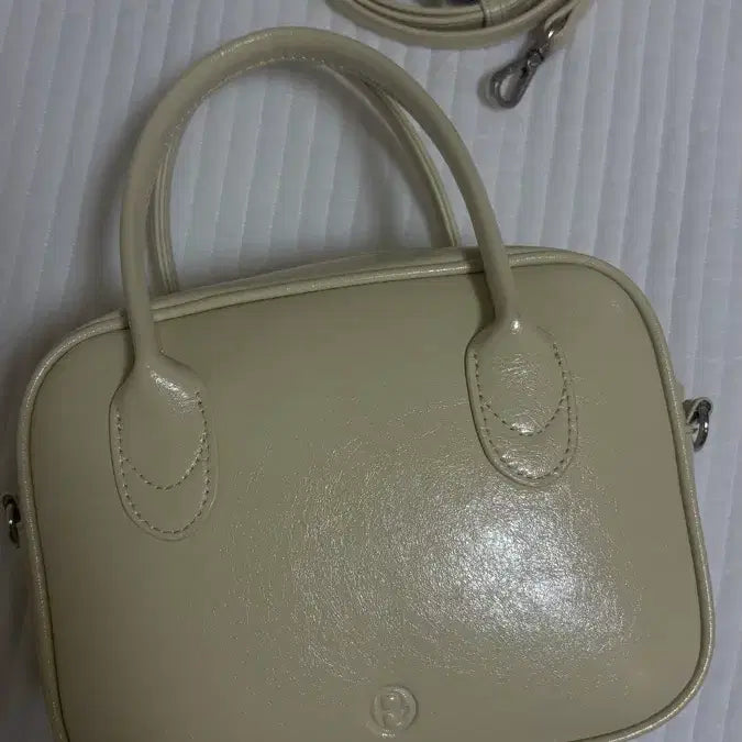 [BUNJANG] Lindt Butter Bag Shoulder Bag / (급처)린츠 버터백