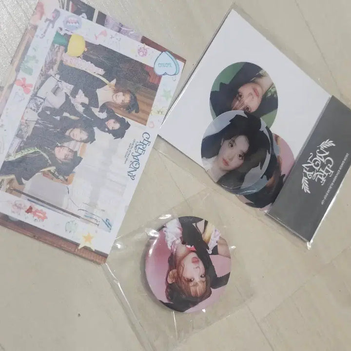 [BUNJANG] QWER Ceremony Pop-up Lightstick Rear Accessory Set / QWER 세레머니 팝업 응원봉 후면 액세서리 세트