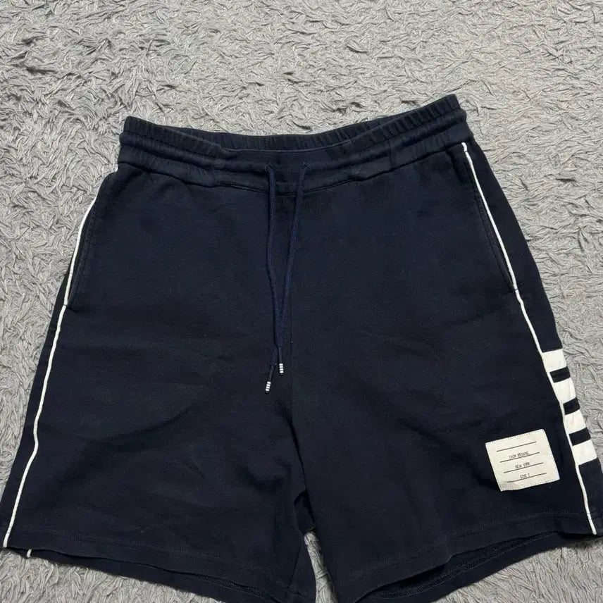 [BUNJANG] Thom Browne Shorts Size 2 / 톰브라운 반바지