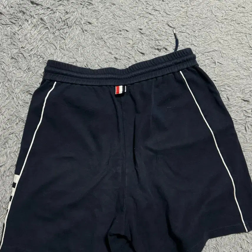 [BUNJANG] Thom Browne Shorts Size 2 / 톰브라운 반바지