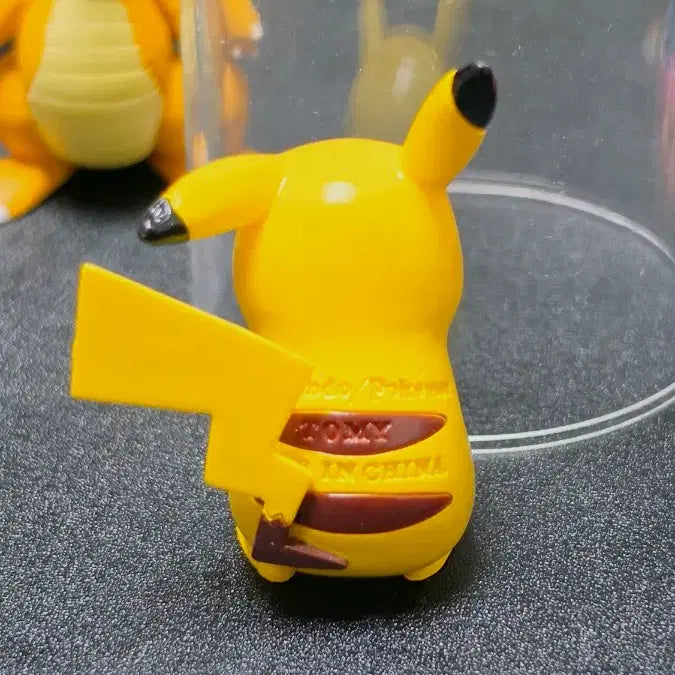[BUNJANG] Pokemon Moncolle Pikachu Figure / 포켓몬스터 몬콜레 피규어 피카츄