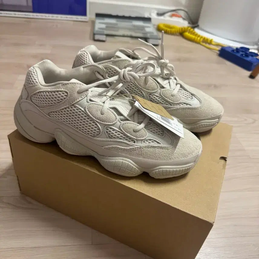 [BUNJANG] Adidas Yeezy 500 Blush / 아디다스 이지500 블러쉬(사이즈 265) 새상품