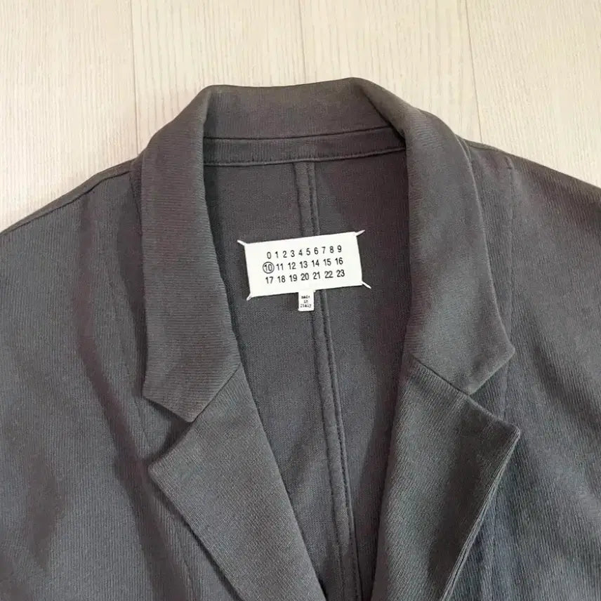 [SOLD OUT] 메종 마르지엘라 루즈 블레이저