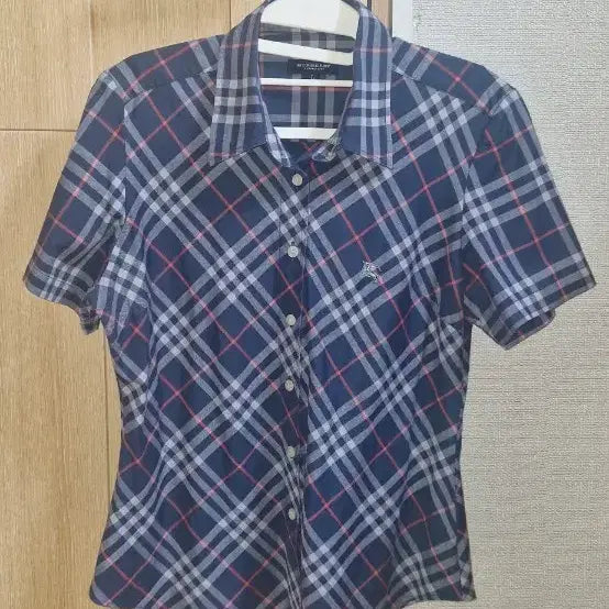 [BUNJANG] Burberry Navy Check Pattern Short-Sleeve Shirt / 버버리남방