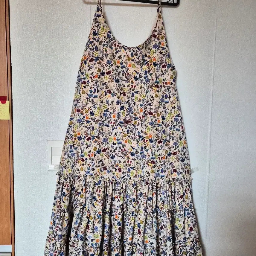 [BUNJANG] Flower Pattern Cami Frill Dress / 플라워 패턴 끈나시 캉캉 원피스