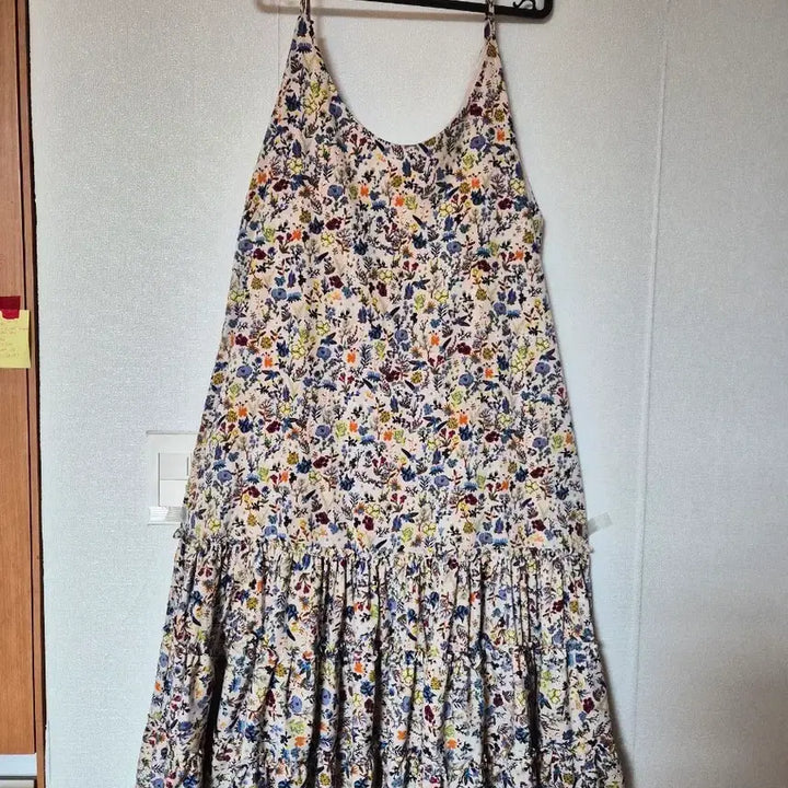 [BUNJANG] Flower Pattern Cami Frill Dress / 플라워 패턴 끈나시 캉캉 원피스