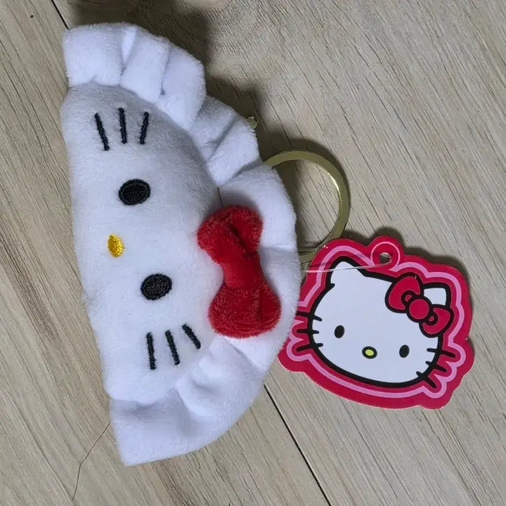[BUNJANG] Sanrio Hello Kitty Mandu Keychain Plush / 헬로키티 만두 키링 인형 새상품 증정 산리오