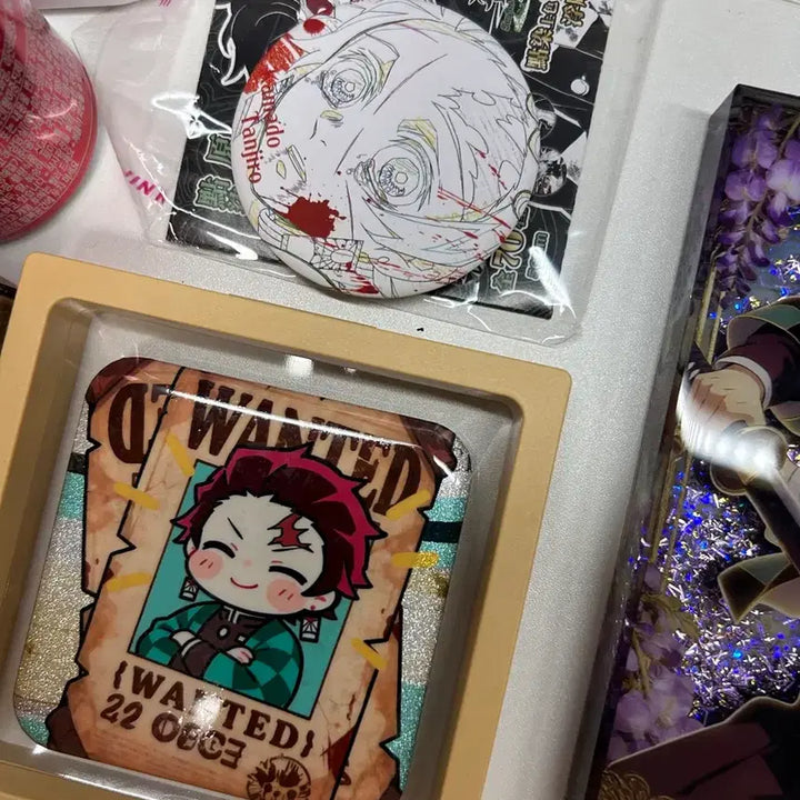 [BUNJANG] Demon Slayer Tanjiro Display Badge Bundle Set / 일괄가격 귀멸의칼날 탄지로 굿즈 진열품 뱃지