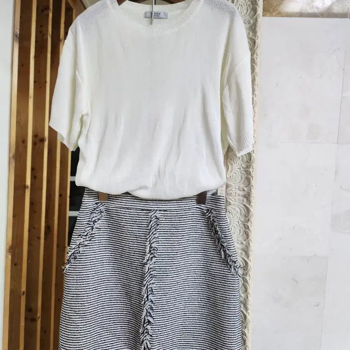 [BUNJANG] MOJO.S.FINE Tweed Midi Skirt / 모조에스핀 트위드 스커트