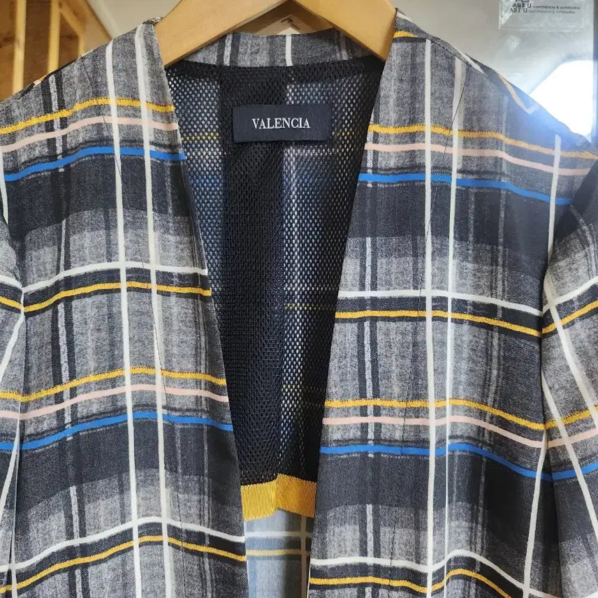 [BUNJANG] Balenciaga Check Long Cardigan / 발렌시아 체크 롱 가디건