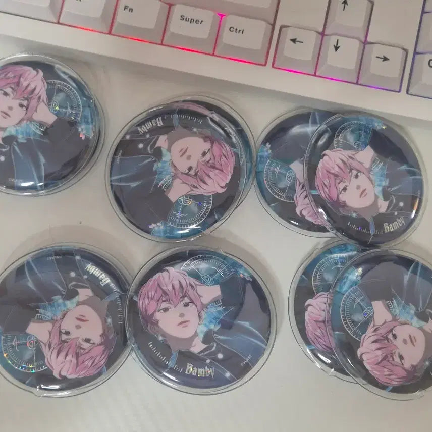 [BUNJANG] PlaYve Black Bambi Can Badge Set / 플레이브 캔뱃지 흑밤비 판매