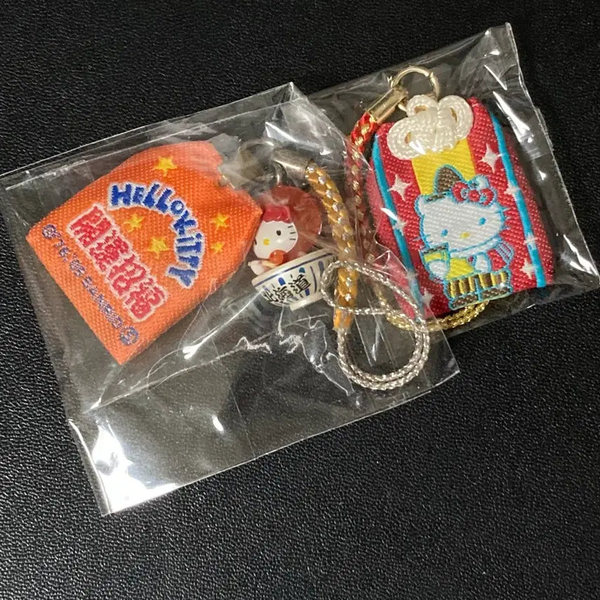 [BUNJANG] Hello Kitty Classic Ramen Omamori Strap Set / 헬로키티 고전 스트랩 라멘 오마모리 세트